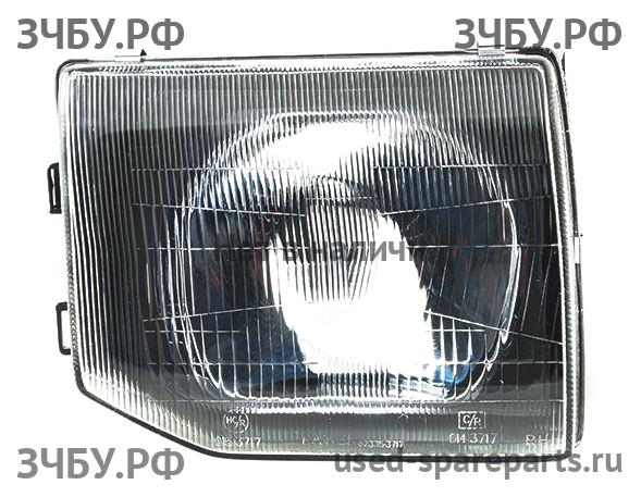 Mitsubishi Pajero/Montero 2 Фара правая