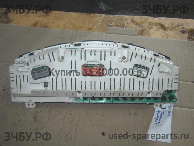 Lexus GS (1) 300 Панель приборов