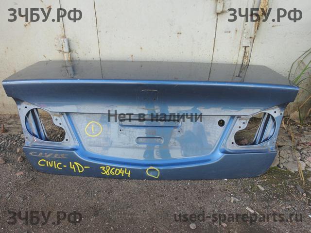 Honda Civic 8 (4D) Крышка багажника