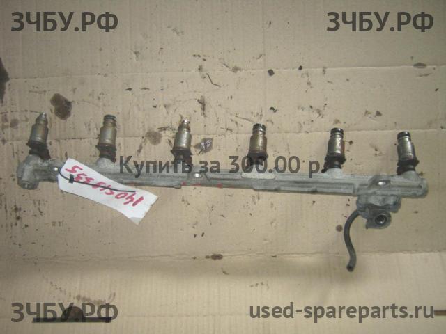 Lexus GS (1) 300 Рейка топливная (рампа)