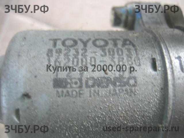 Lexus GS (1) 300 Колонка рулевая