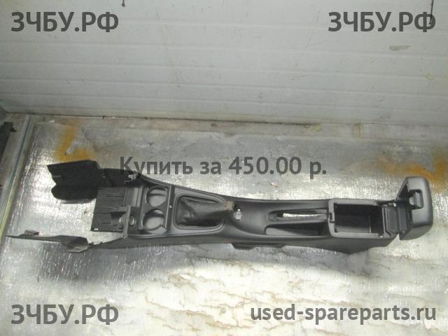 Nissan Almera 16 Консоль между сиденьями (Подлокотник)