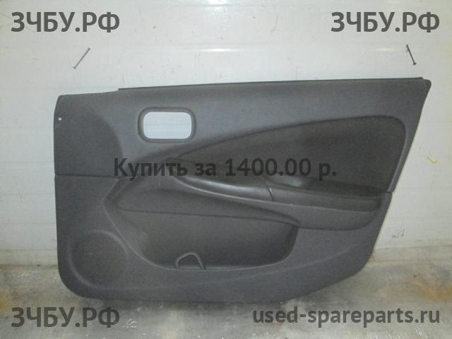 Nissan Almera 16 Обшивка двери передней правой