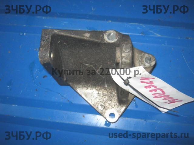 Nissan Almera 16 Кронштейн