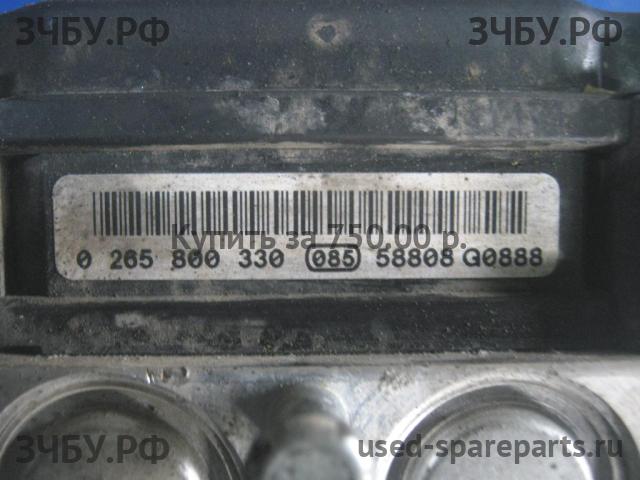 Nissan Almera 16 Блок ABS (насос)