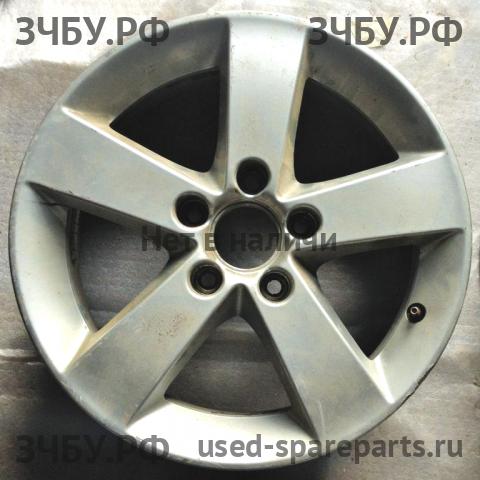 Honda Civic 8 (4D) Диск колесный