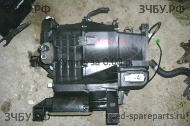 Honda CR-V 3 Корпус отопителя (корпус печки)