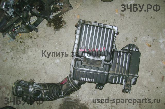 Honda CR-V 1 Корпус воздушного фильтра