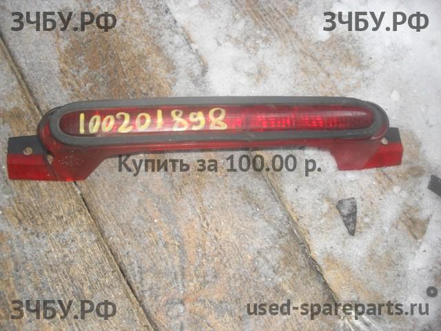 Ford Focus 1 Фонарь задний (стоп сигнал)