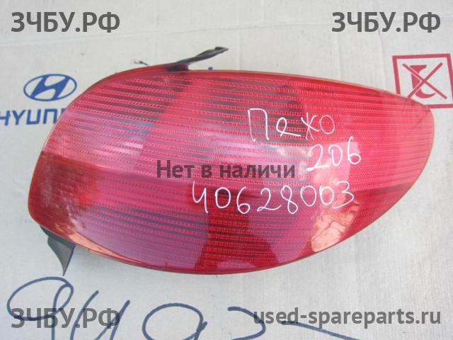 Peugeot 206 Фонарь правый