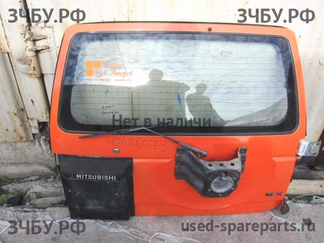 Mitsubishi Pajero/Montero 2 Дверь багажника со стеклом