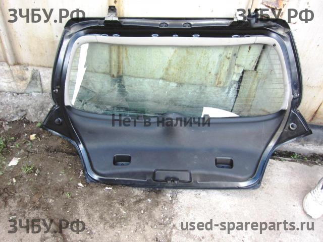 Peugeot 307 Дверь багажника со стеклом