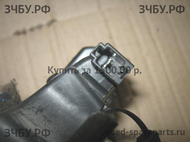 Lexus GS (1) 300 Замок багажника