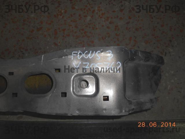 Ford Focus 3 Усилитель бампера передний