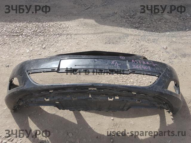 Opel Astra J Бампер передний