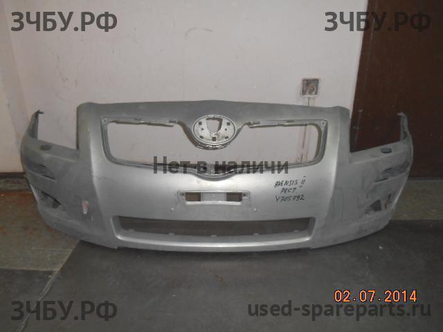 Toyota Avensis 2 Бампер передний