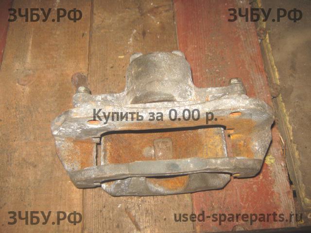 Mitsubishi Lancer 9 [CS/Classic] Суппорт передний левый (в сборе со скобой)