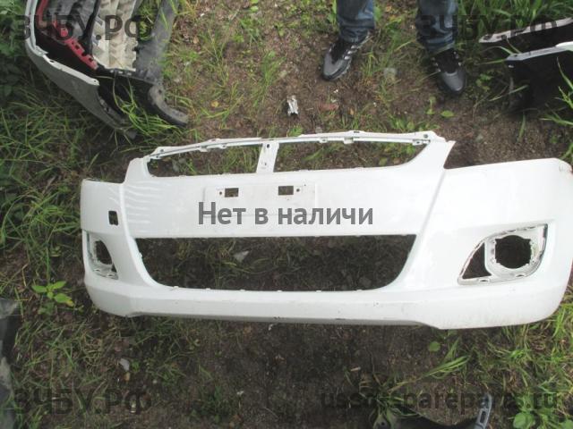 Suzuki Swift 3 Бампер передний