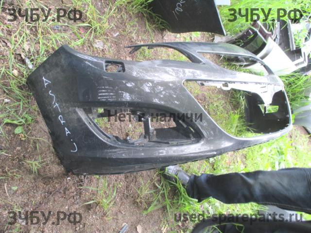 Opel Astra J Бампер передний