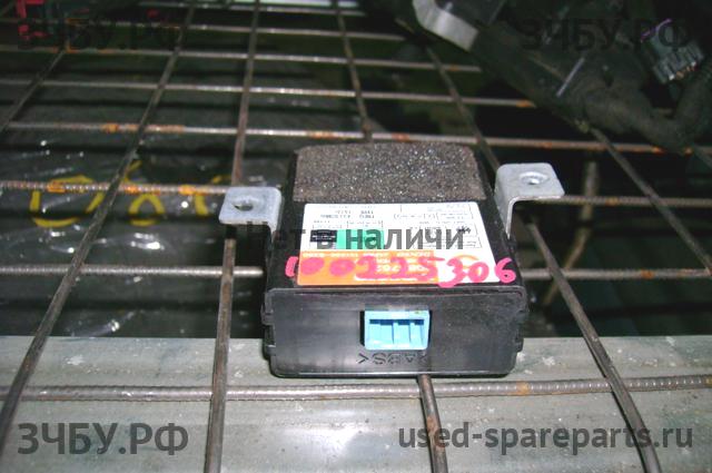 Volvo V40 (1) Блок электронный