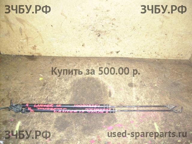 Mitsubishi Lancer 9 [CS/Classic] Амортизатор крышки багажника