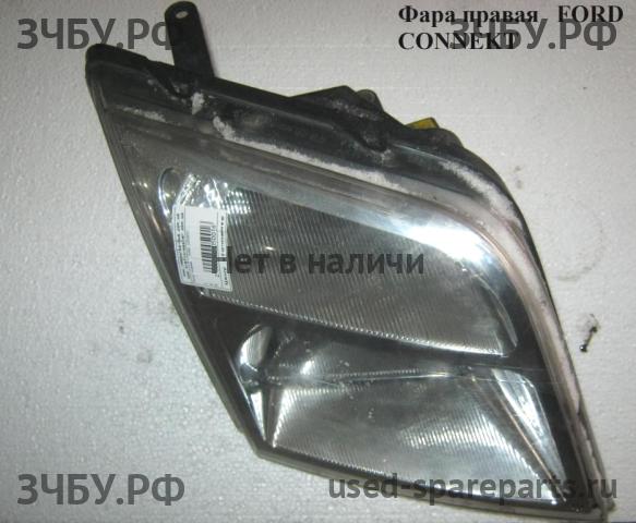 Ford Transit Connect 1 Фара правая