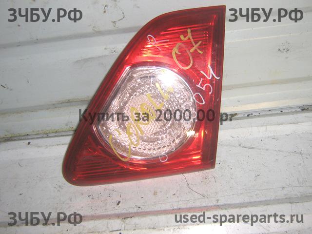 Toyota Corolla (E14 - E15) Фонарь правый