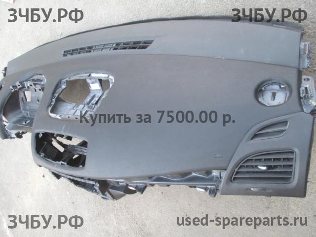 Renault Fluence Торпедо