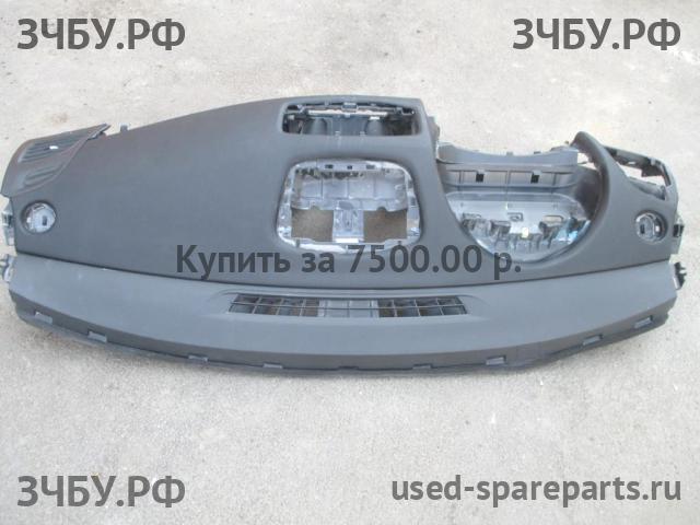 Renault Fluence Торпедо