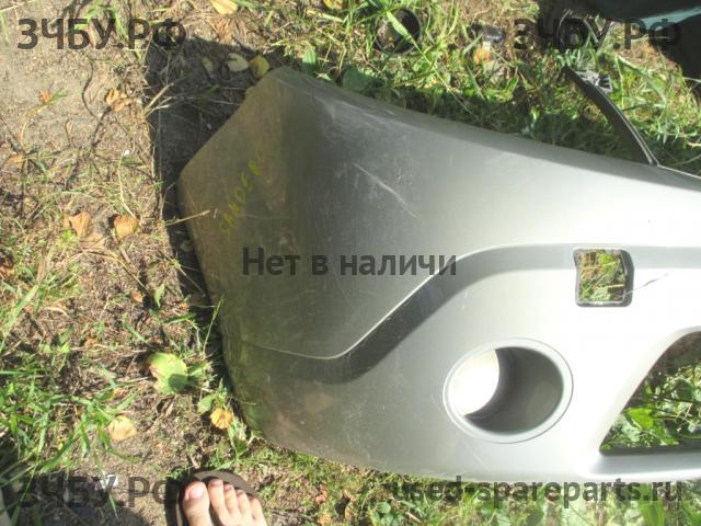 Renault Sandero 1 Бампер передний
