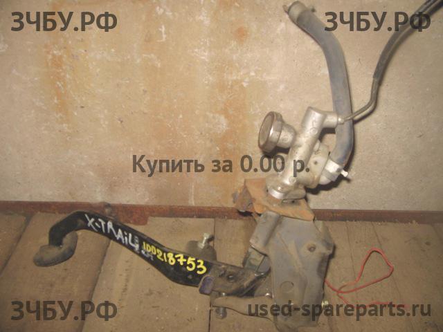Nissan X-Trail 1 (T30) Блок педалей