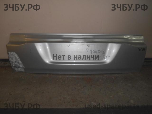 Toyota Land Cruiser 200 Дверь багажника нижняя (откидной борт)