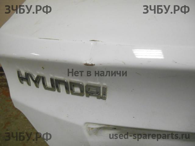 Hyundai Solaris 1 Крышка багажника