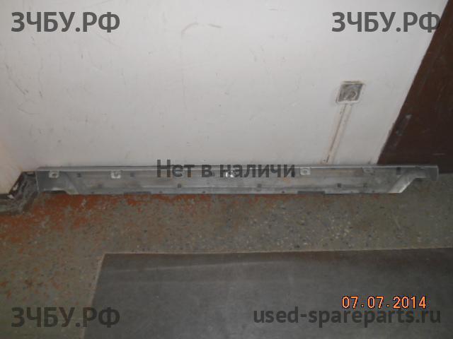 Mitsubishi Pajero/Montero 4 Подножка