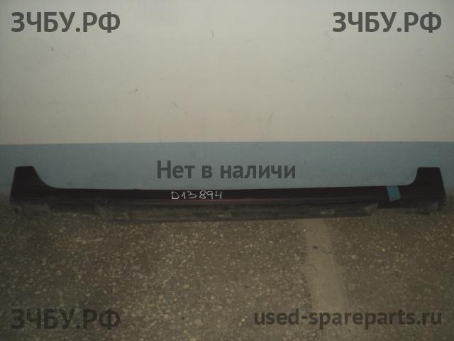 Mazda 3 [BK] Накладка на порог правая