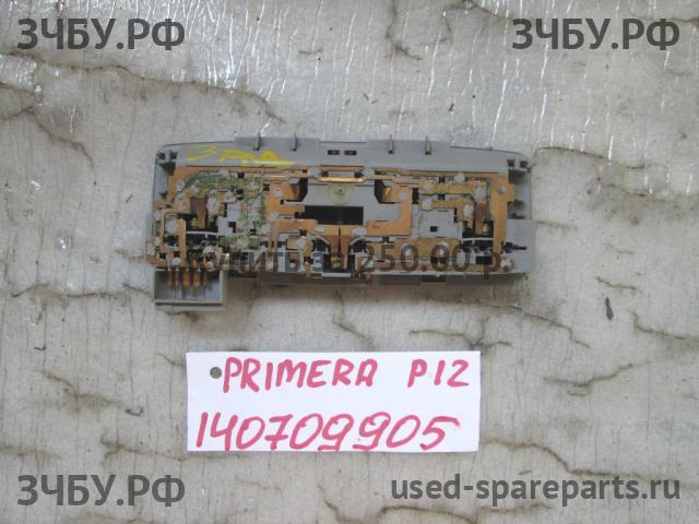 Nissan Primera P12 Плафон салонный
