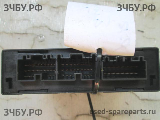 Nissan Primera P12 Блок комфорта