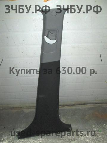 Hyundai Solaris 1 Накладка стойки средней правой