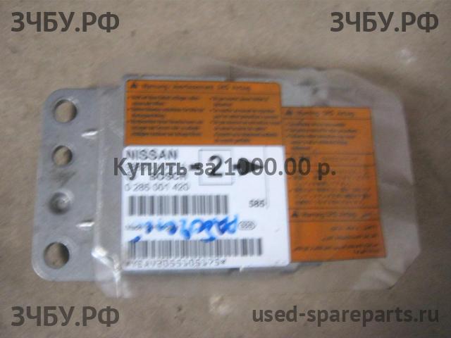 Nissan Primera P12 Блок управления AirBag (блок активации SRS)