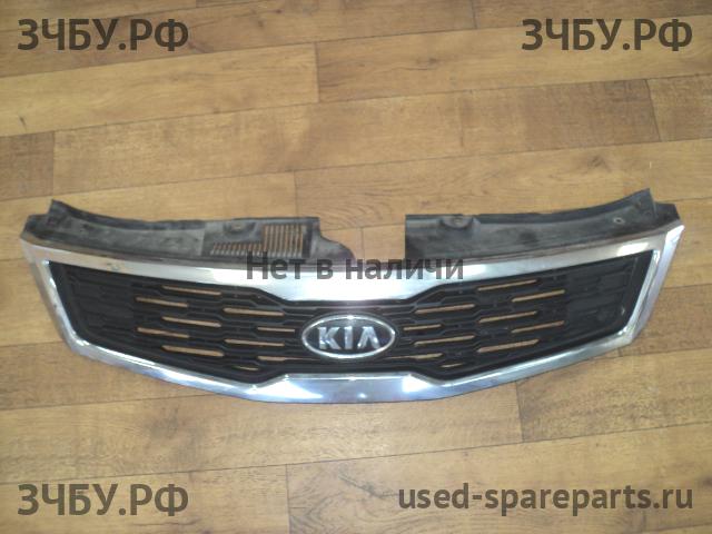KIA Ceed 1 Решетка радиатора