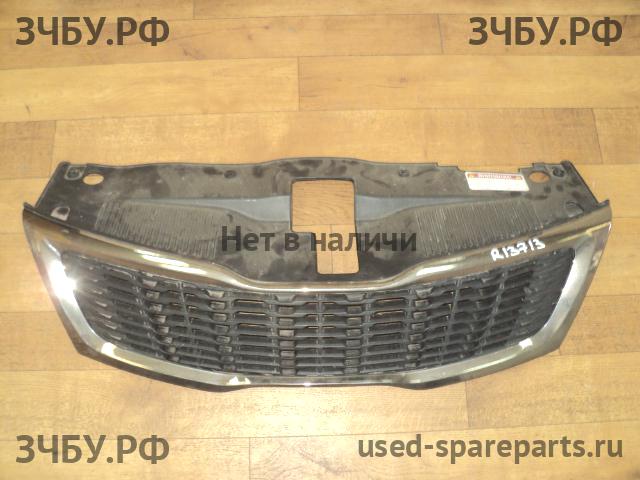 KIA Rio 3 Решетка радиатора