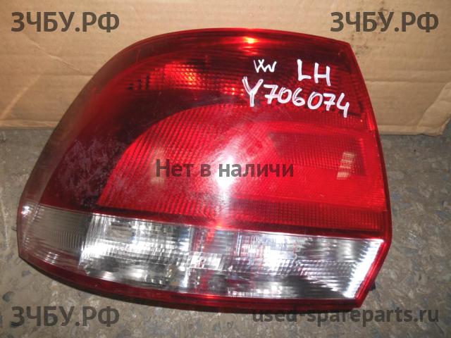 Volkswagen Polo 5 (Sedan) Фонарь левый