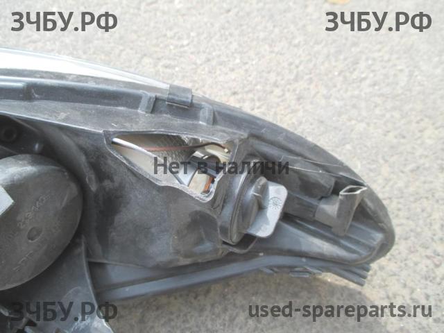 Renault Megane 3 Фара левая