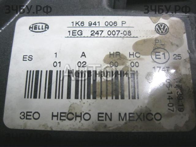 Volkswagen Golf 5 Фара правая
