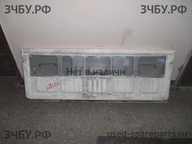Toyota Hi Lux (3) Pick Up Дверь багажника нижняя (откидной борт)