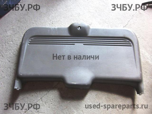 Chrysler PT Cruiser Обшивка двери багажника