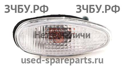 Mitsubishi Pajero/Montero 3 Указатель поворота в крыло (повторитель)