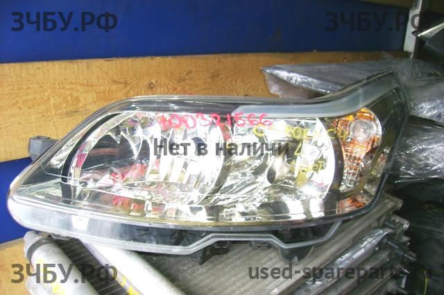 Citroen C4 (1) Фара левая