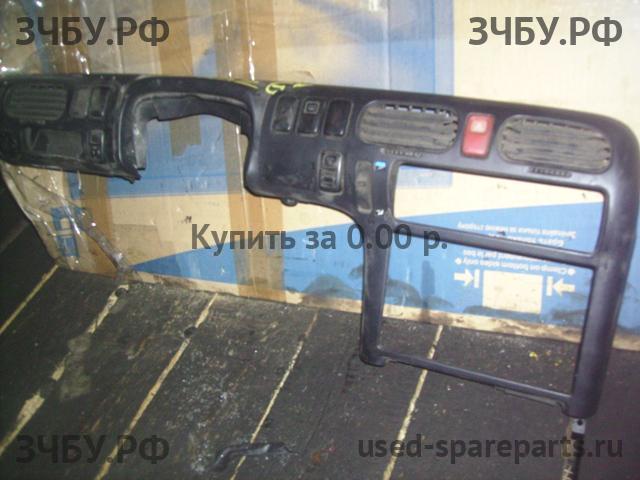 Mazda 626 [GD] Накладка декоративная на торпедо