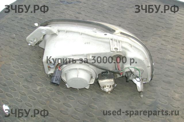 KIA Clarus Фара правая